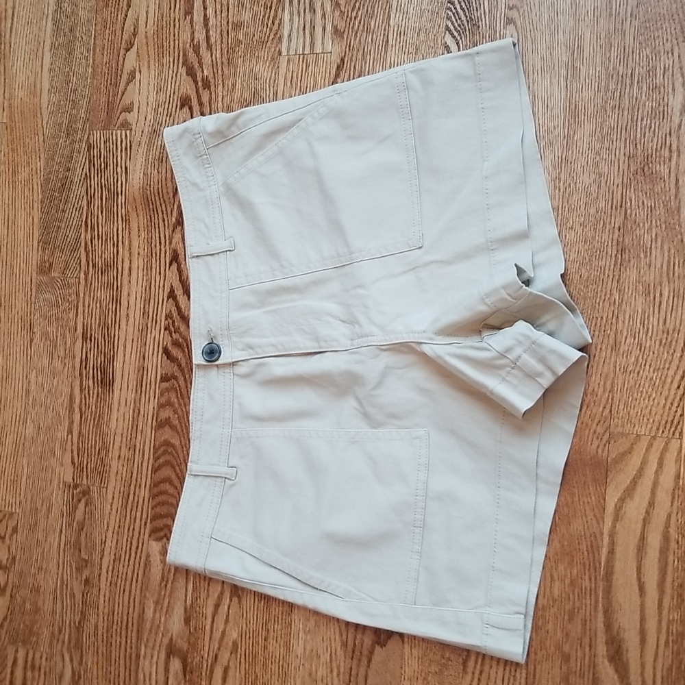 (15) Suzy Sheir Neutral Cotton Blend Shorts with Pockets Outdoor Summer Vacation